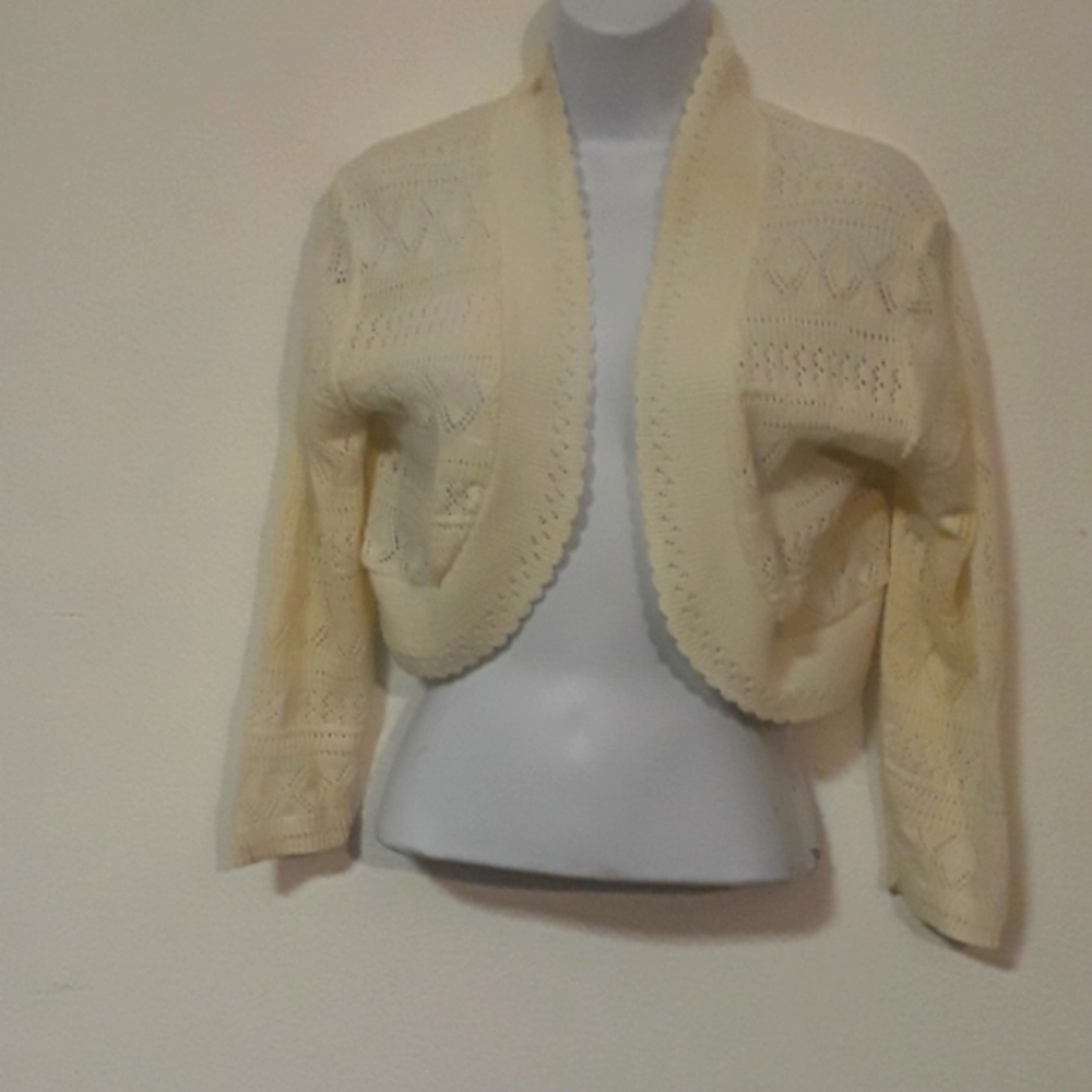 VTG. 100% ACRYLIC CREME COLORED  CROP TOP BLAZER